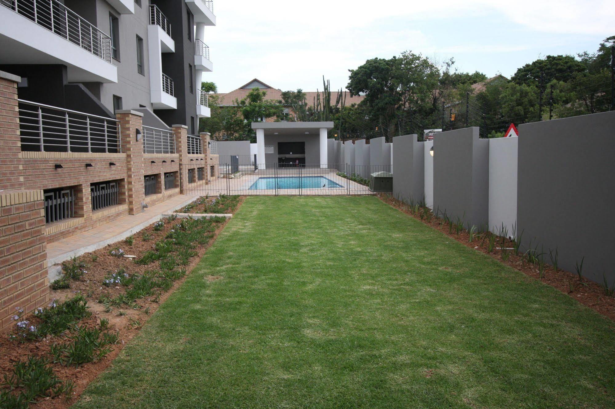 Cag The Hub Bryanston Apartman Johannesburg Kültér fotó