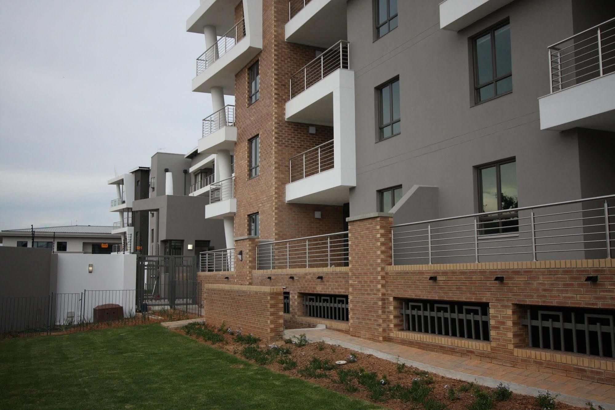 Cag The Hub Bryanston Apartman Johannesburg Kültér fotó